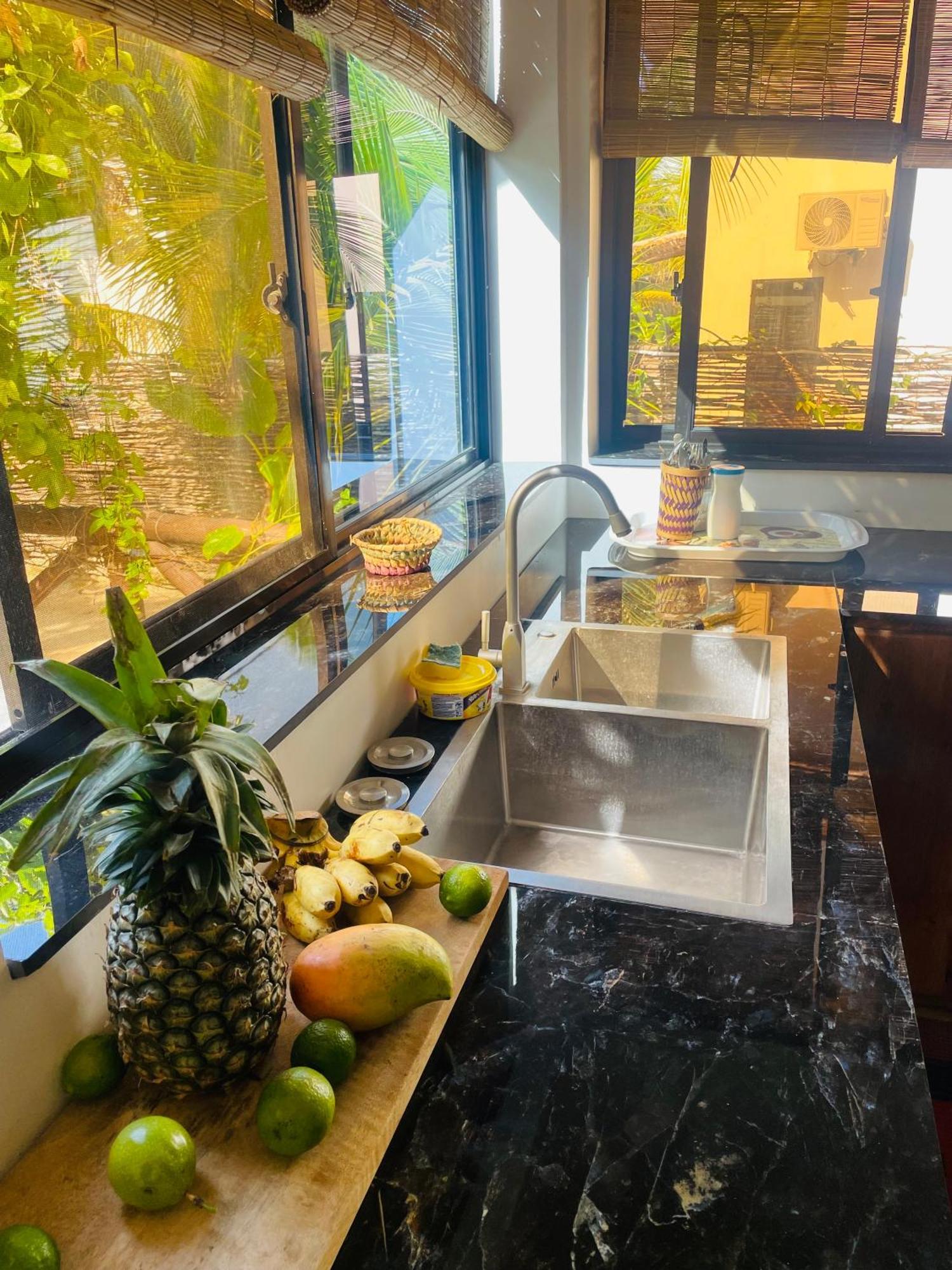 Sand Beach Boutique Apartments Bwejuu Kültér fotó